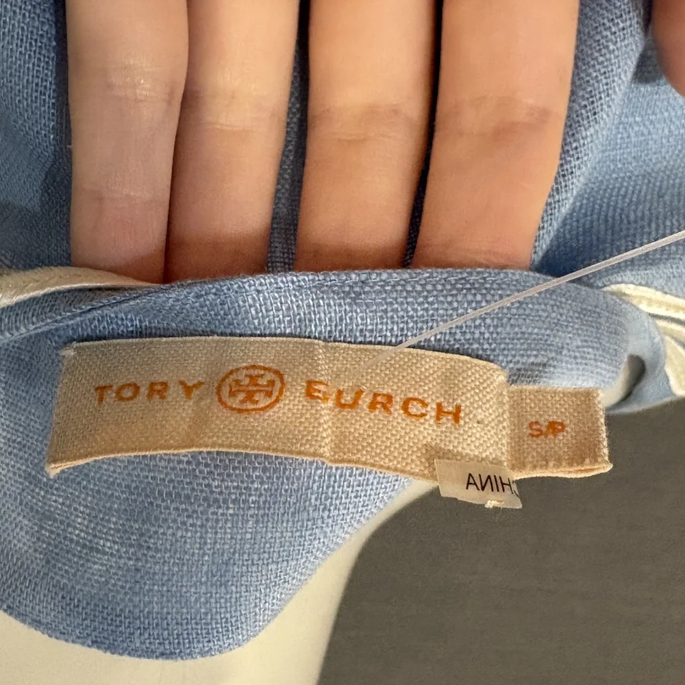 Tory Burch Blue Resort Mini Dress with Scoop Neck and Dolman Sleeves - Picture 3 of 7